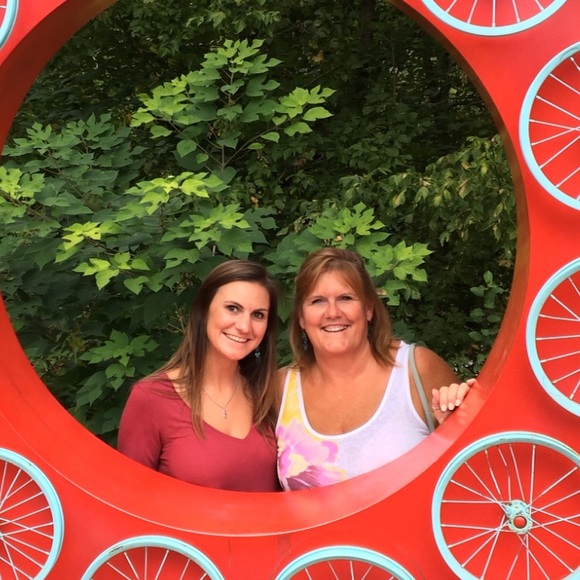 Meet your Posher, Brigit - Picture 6 of 6